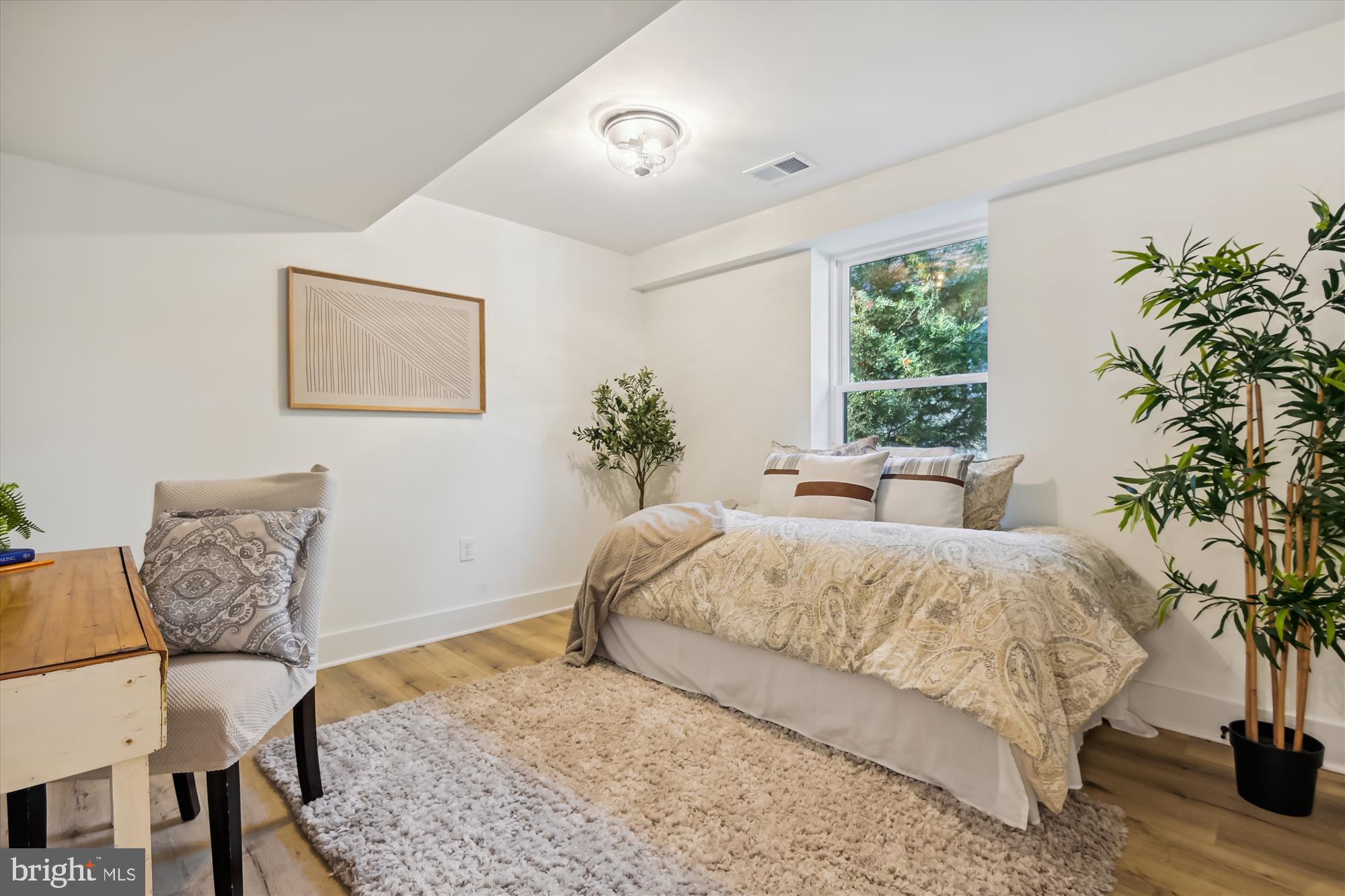 2234 Mulberry Hill Road Annapolis, MD 21409 - Photo 28 of 31 Bedroom