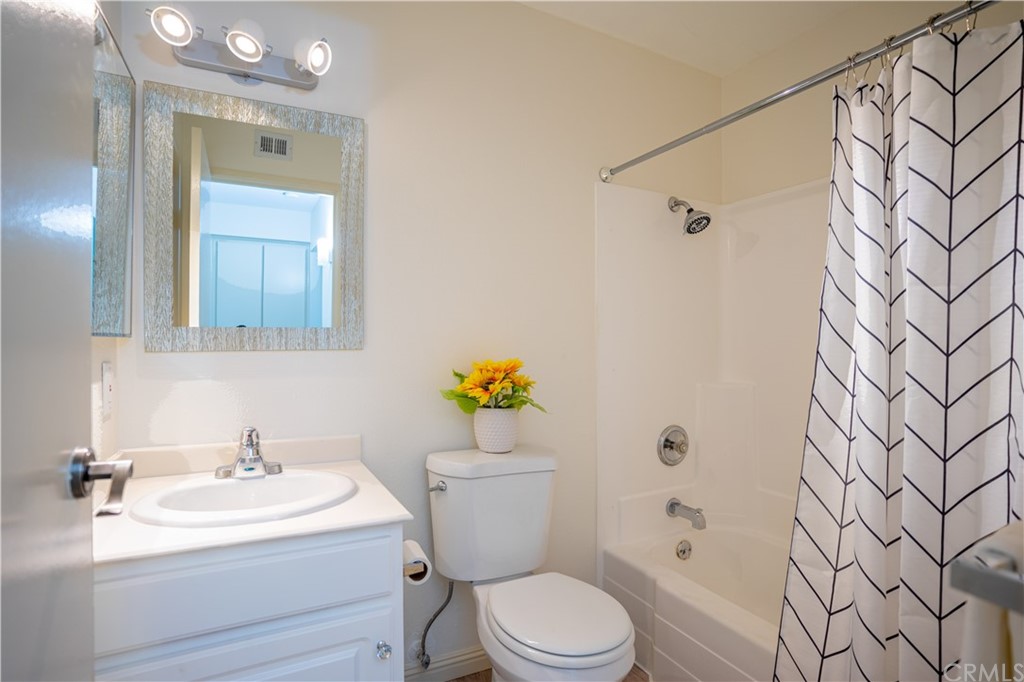 1525 Walnut Leaf Drive, Unit 212 Walnut, CA 91789 - Photo 24 of 28