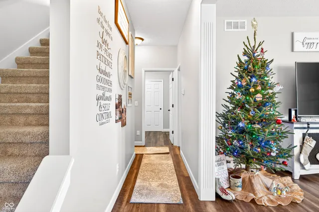 $750,000 | 6628 South 125 West, Trafalgar, IN 46181