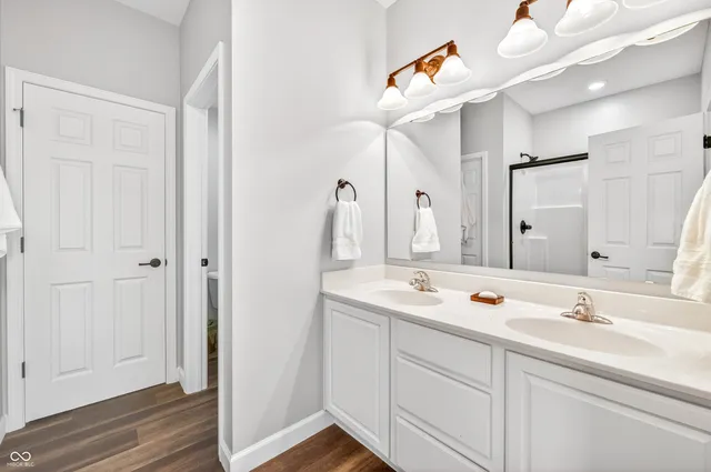 $750,000 | 6628 South 125 West, Trafalgar, IN 46181