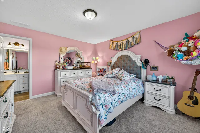 $750,000 | 6628 South 125 West, Trafalgar, IN 46181