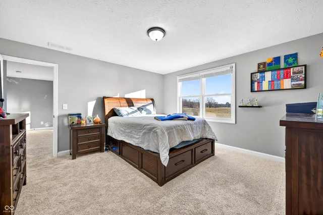 $750,000 | 6628 South 125 West, Trafalgar, IN 46181