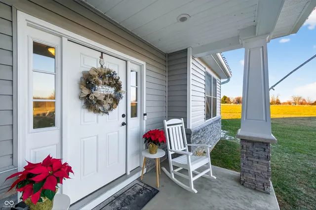 $750,000 | 6628 South 125 West, Trafalgar, IN 46181