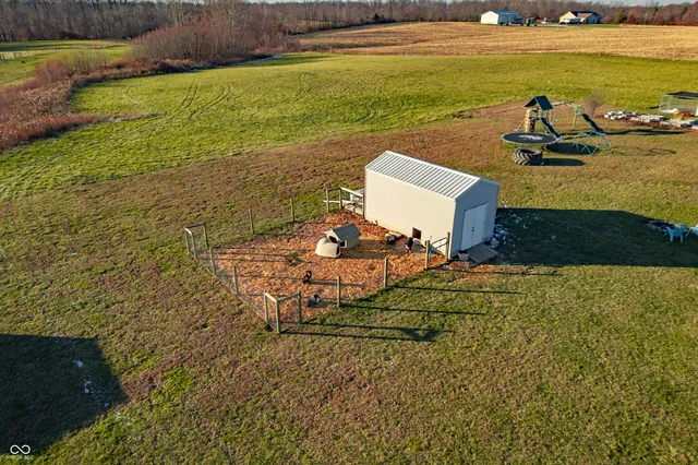 $750,000 | 6628 South 125 West, Trafalgar, IN 46181