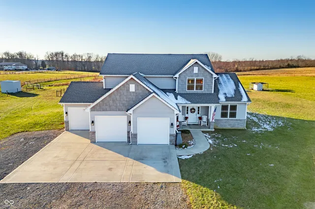 $750,000 | 6628 South 125 West, Trafalgar, IN 46181