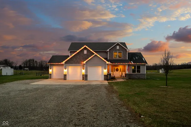 $750,000 | 6628 South 125 West, Trafalgar, IN 46181