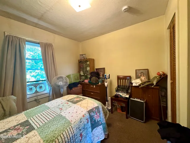 $269,900 | 500 Fenn Street, Pittsfield, MA 01201