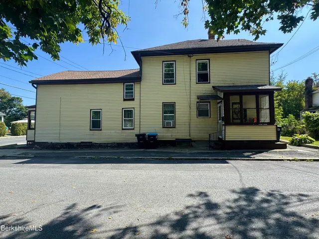 $269,900 | 500 Fenn Street, Pittsfield, MA 01201