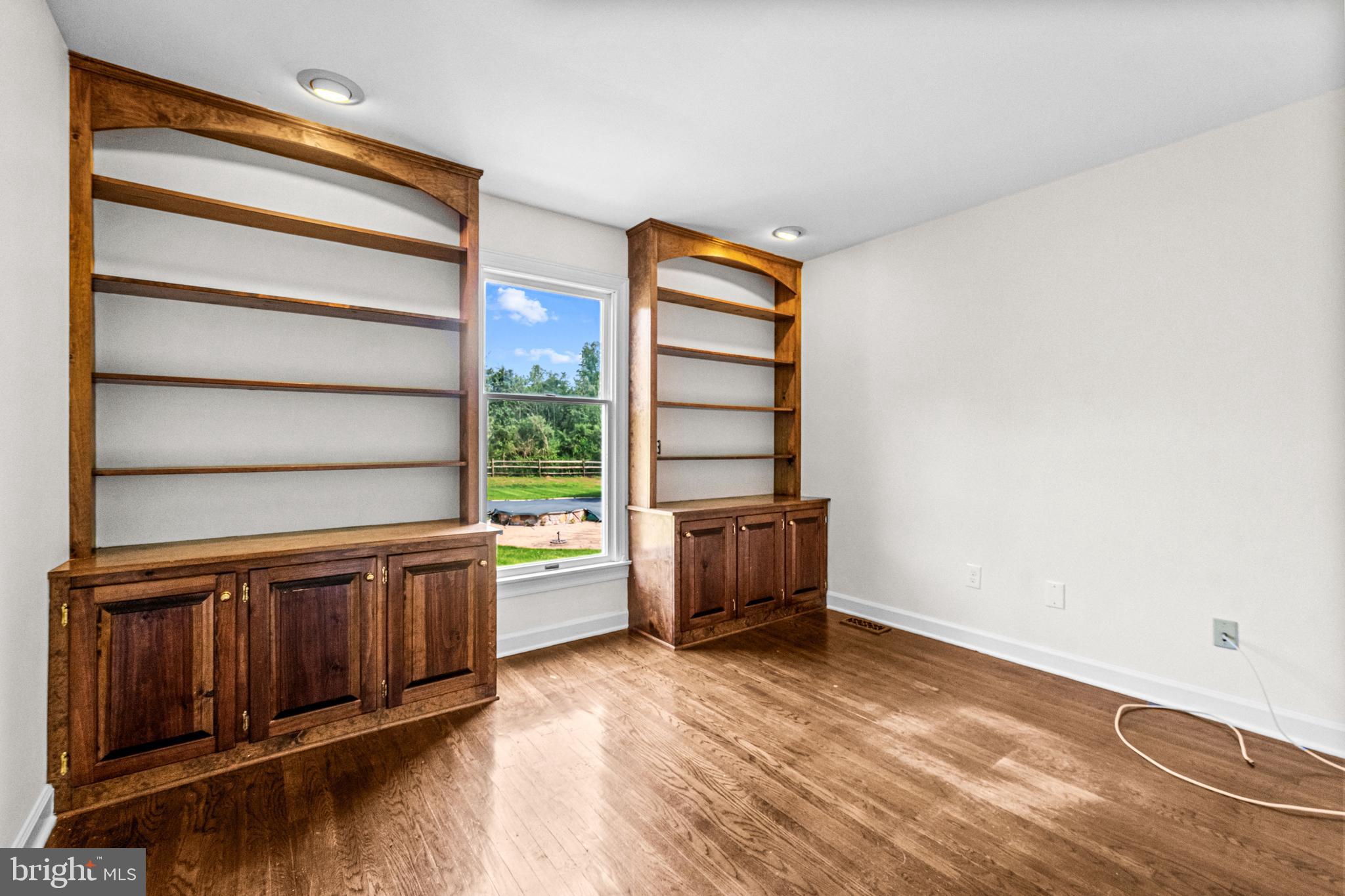 3315 North Sugan Road New Hope, PA 18938 - Photo 8 of 35 Office
