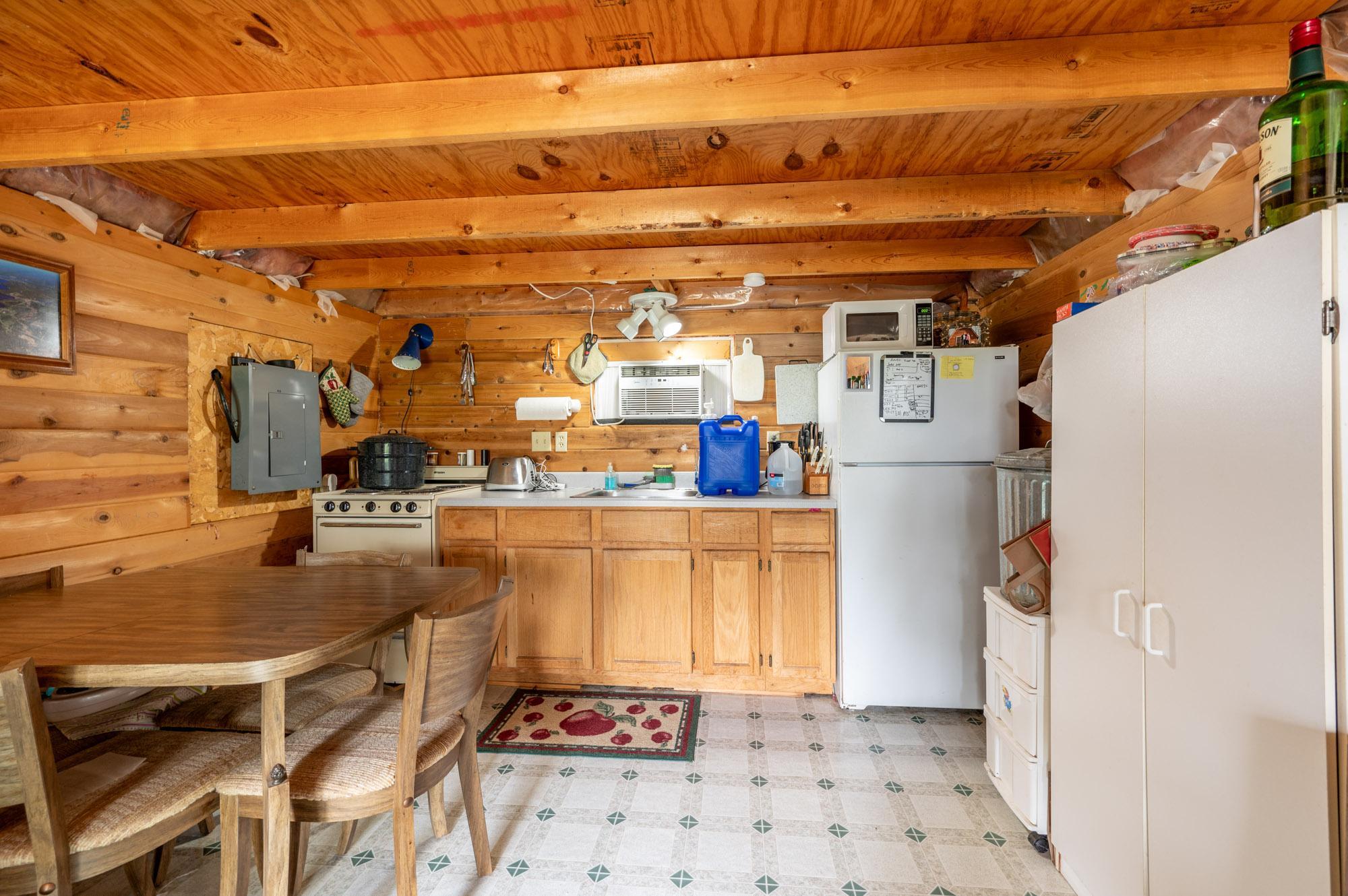 24847 Crooked Road Bovey, MN 55709 - Photo 13 of 36 Gallery Image 13