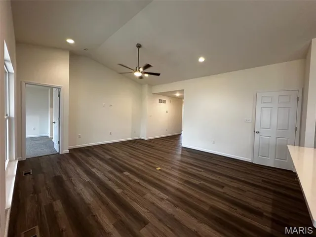 $2,500 | 829 Little Fieldstone Drive, Wentzville, MO 63385