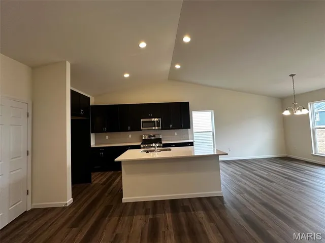 $2,500 | 829 Little Fieldstone Drive, Wentzville, MO 63385