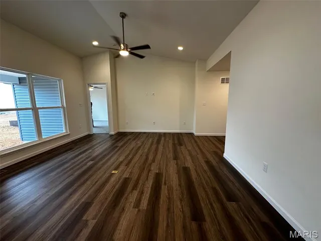 $2,500 | 829 Little Fieldstone Drive, Wentzville, MO 63385