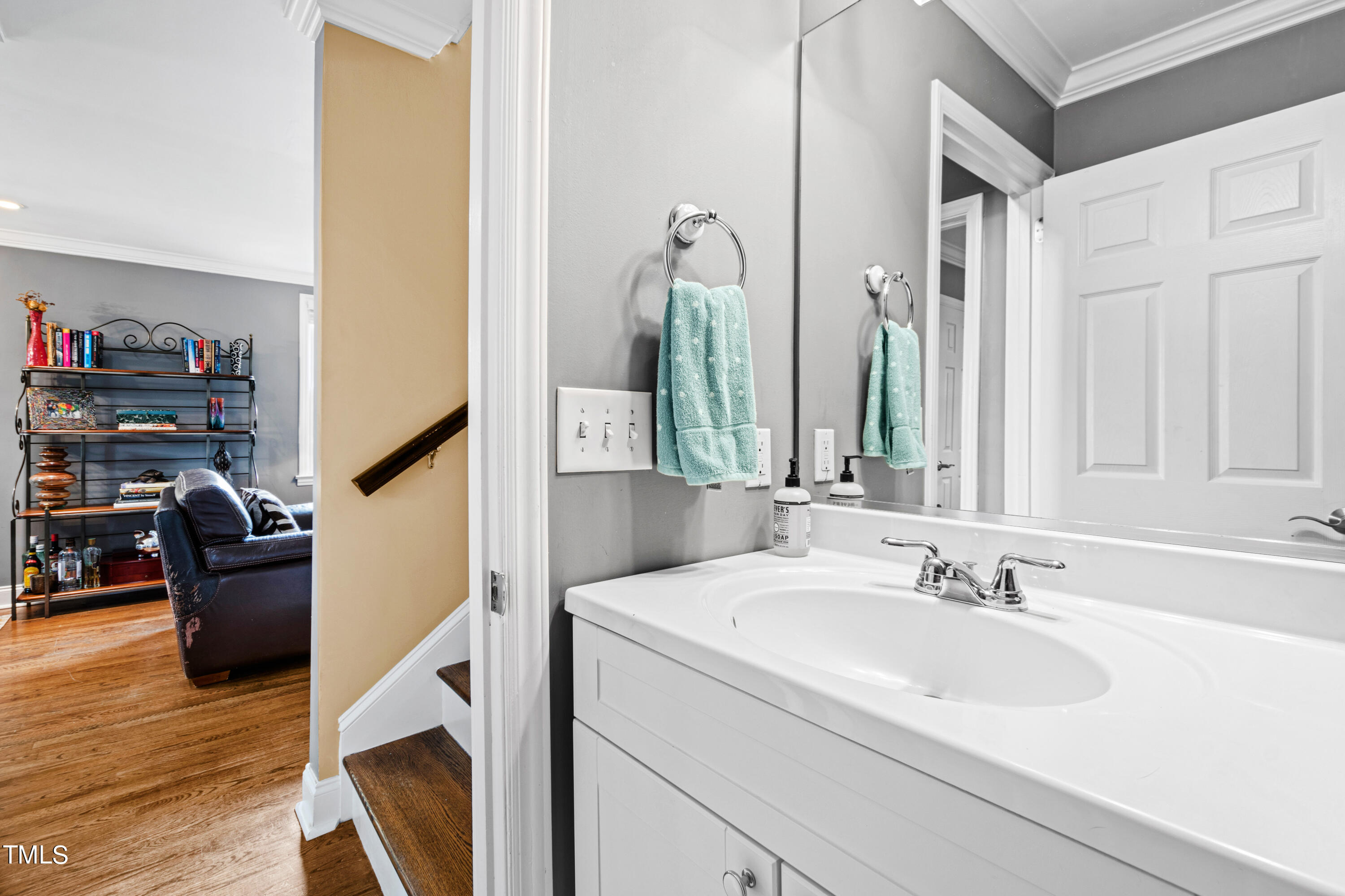 708 New Road Raleigh, NC 27608 - Photo 16 of 30 Bathroom