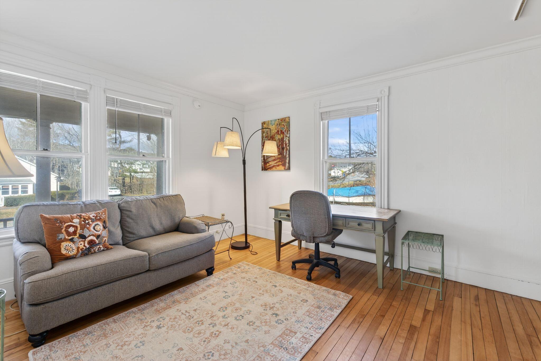 133 Gray Road Falmouth, ME 04105 - Photo 9 of 46 9_DSC02512