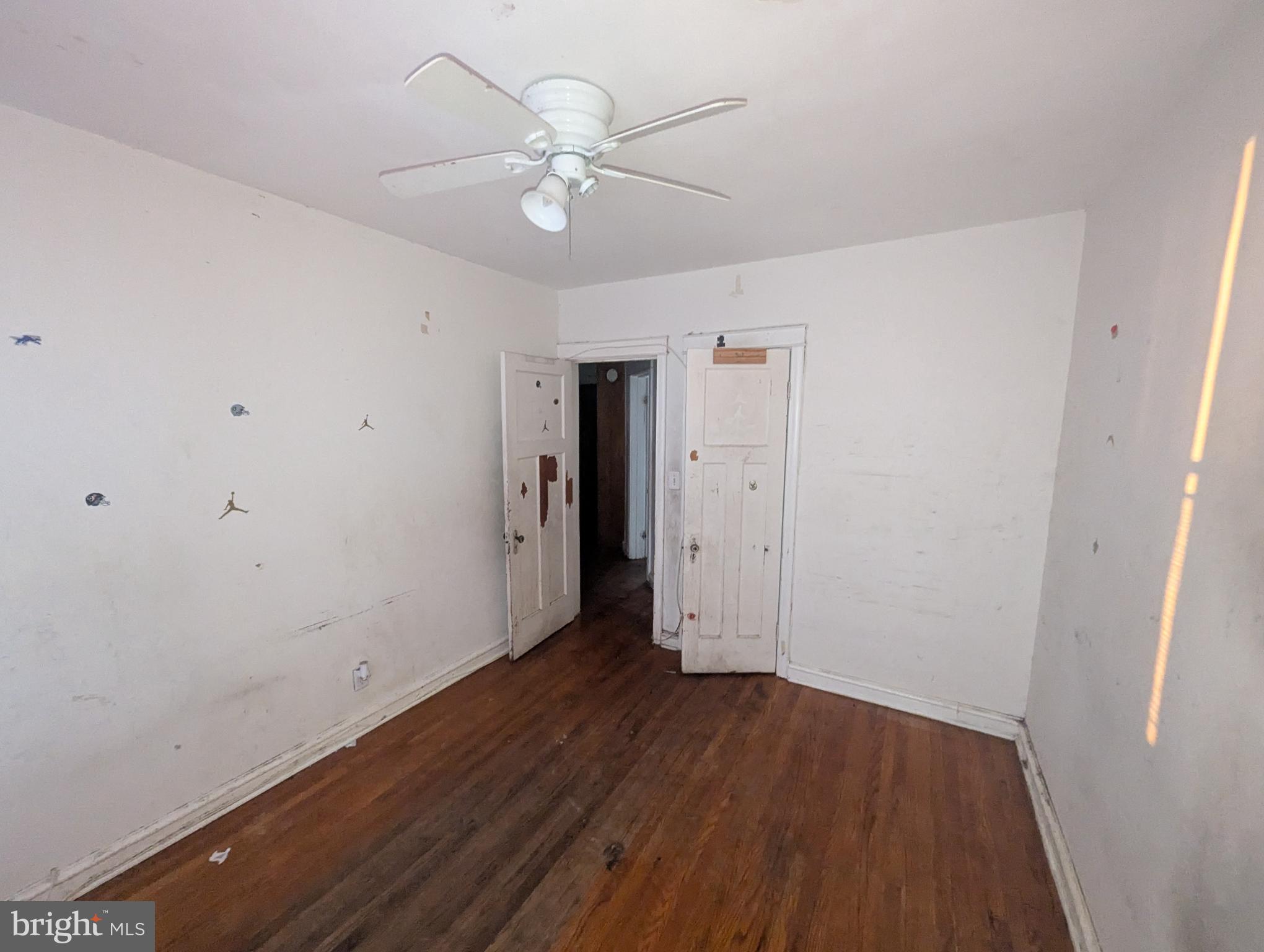 3602 Chesterfield Avenue Baltimore, MD 21213 - Photo 30 of 37 Spacious room awaiting personal touch.
