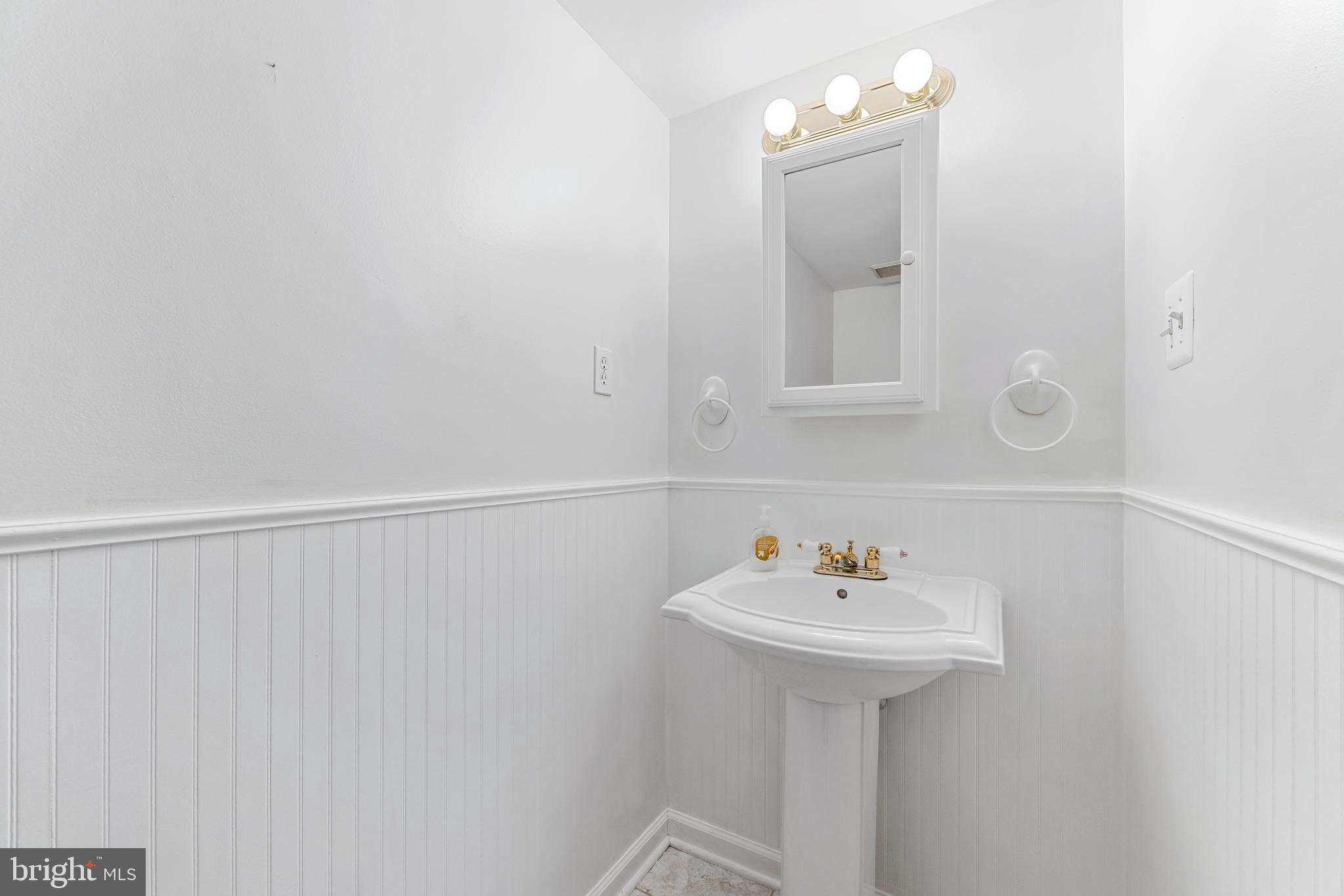 5006 Ten Mills Road Columbia, MD 21044 - Photo 14 of 27