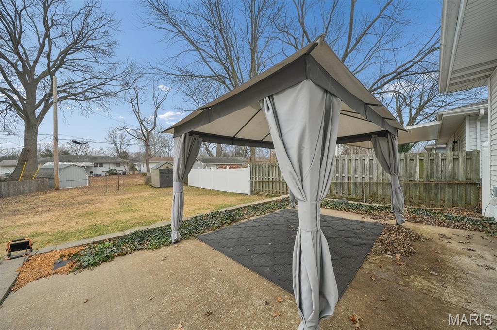 145 Ruth Drive Florissant, MO 63031 - Photo 21 of 27