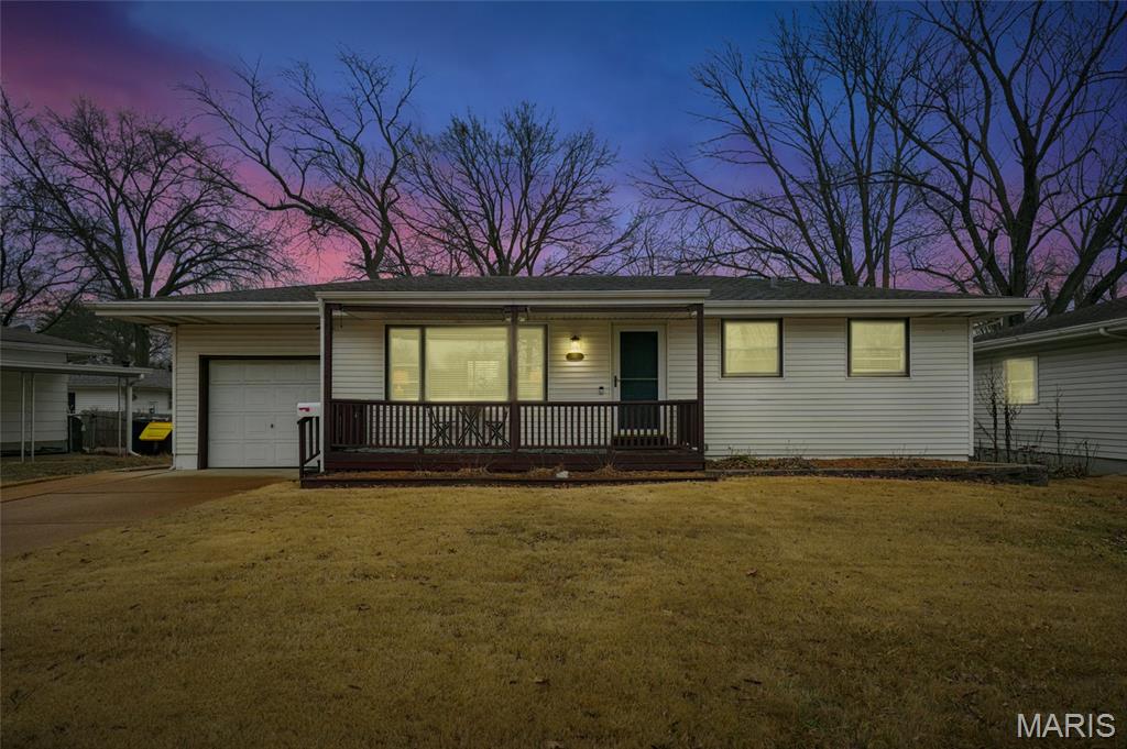 145 Ruth Drive Florissant, MO 63031 - Photo 25 of 27