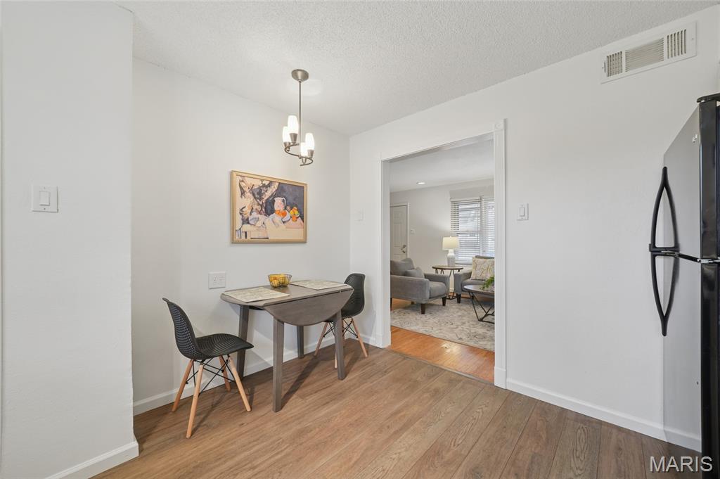 145 Ruth Drive Florissant, MO 63031 - Photo 10 of 27