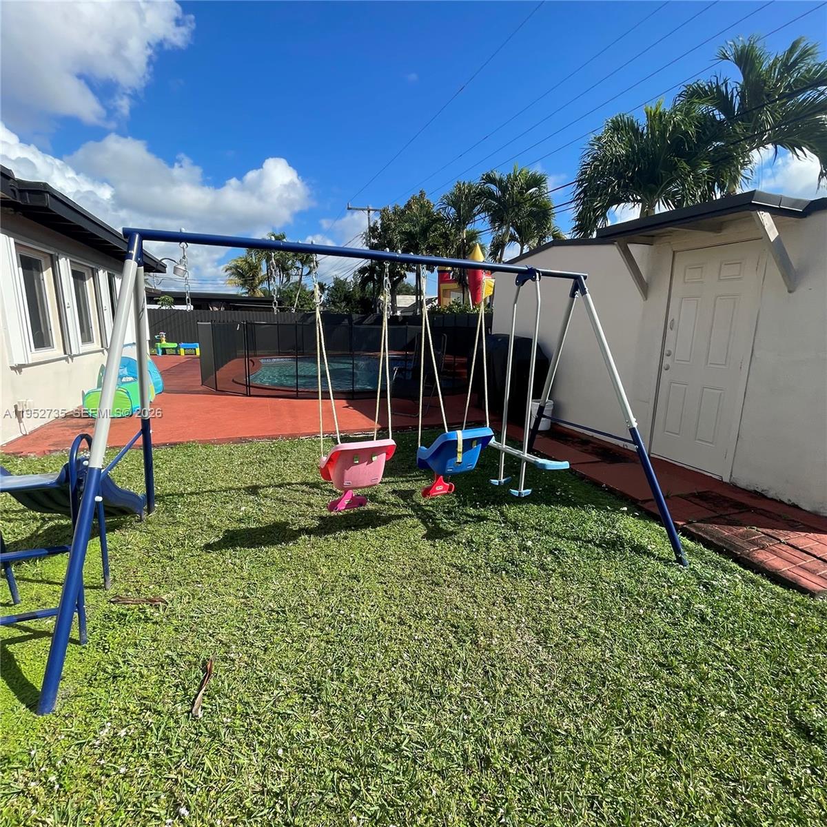 9820 Southwest 12th Terrace Miami, FL 33174 - Photo 10 of 62