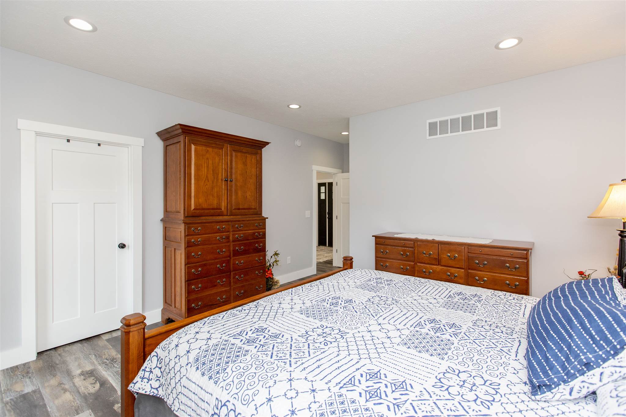 10845 Edison Road Osceola, IN 46561 - Photo 21 of 36 Gallery Image 21