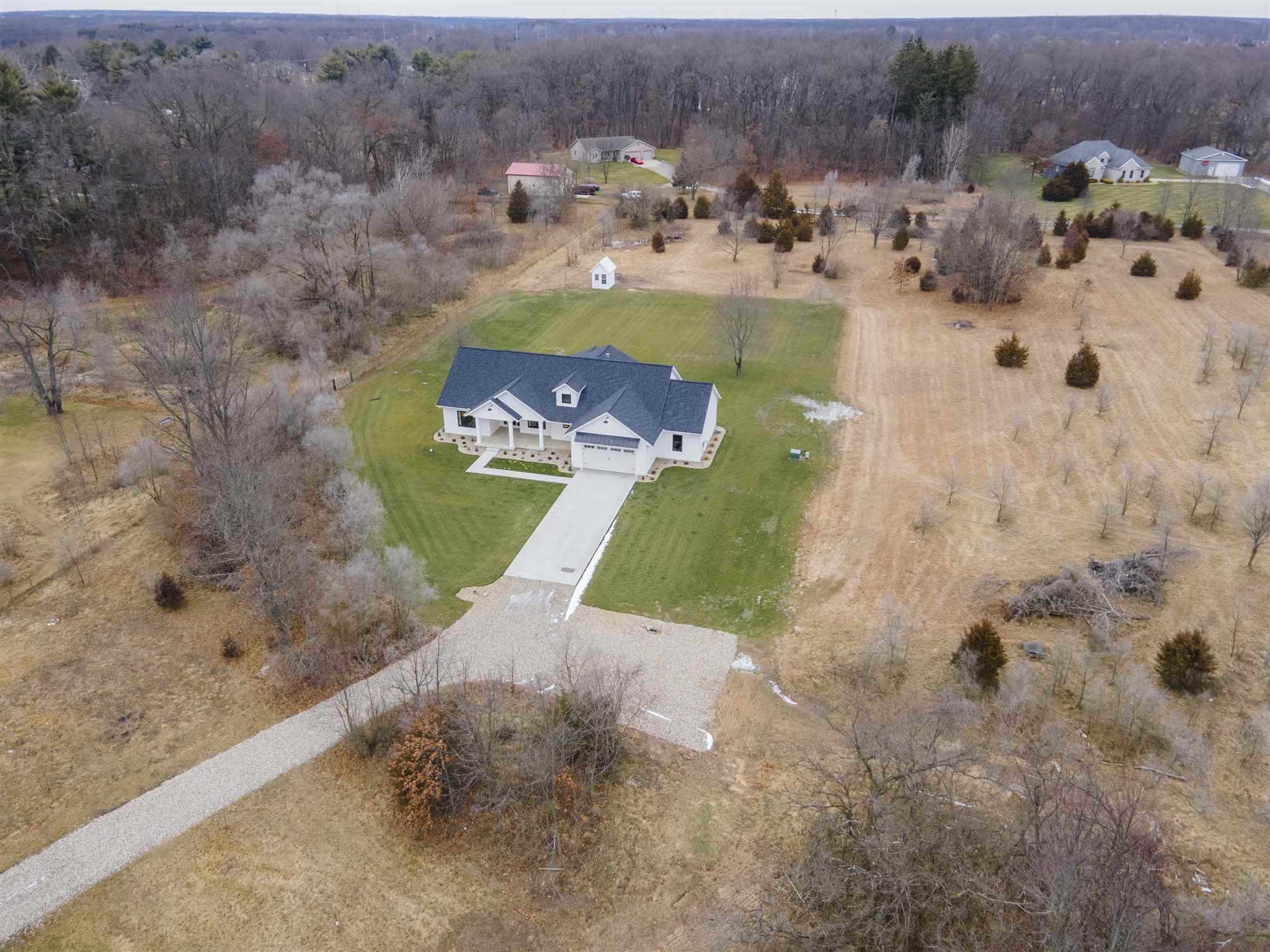 10845 Edison Road Osceola, IN 46561 - Photo 34 of 36 Gallery Image 34