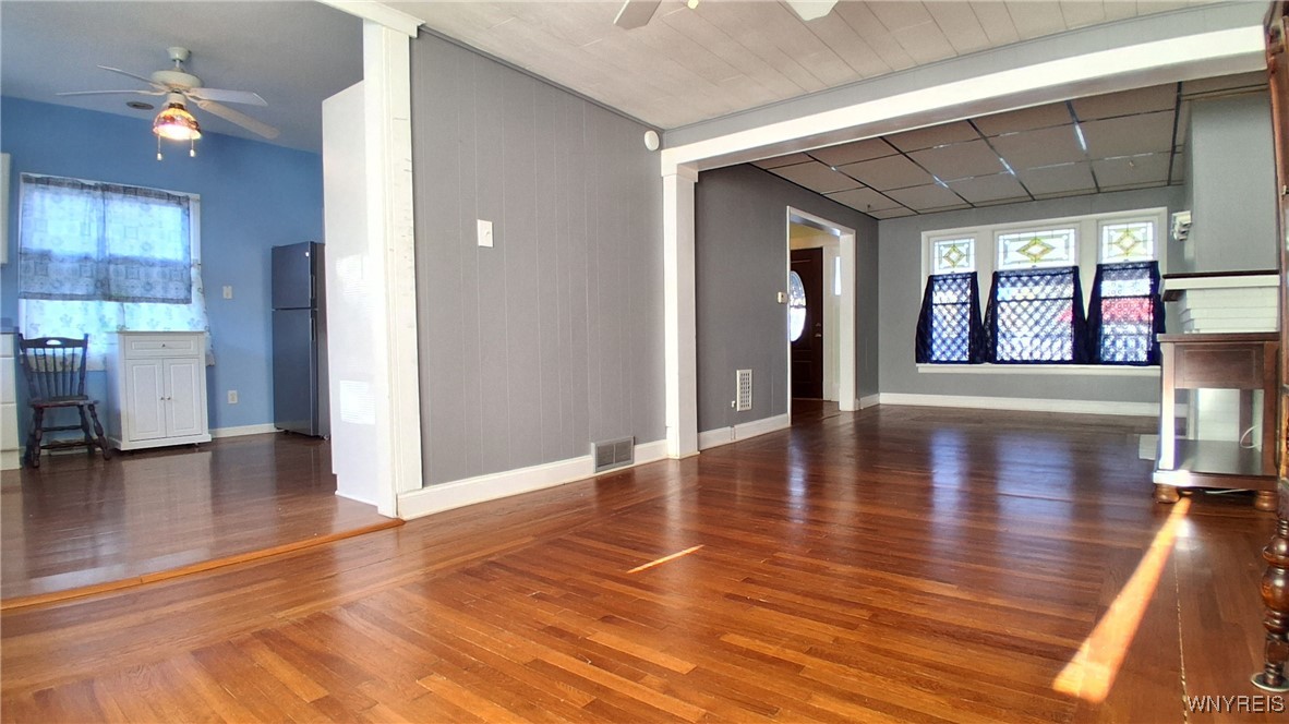 417 Abbott Road Buffalo, NY 14220 - Photo 12 of 31