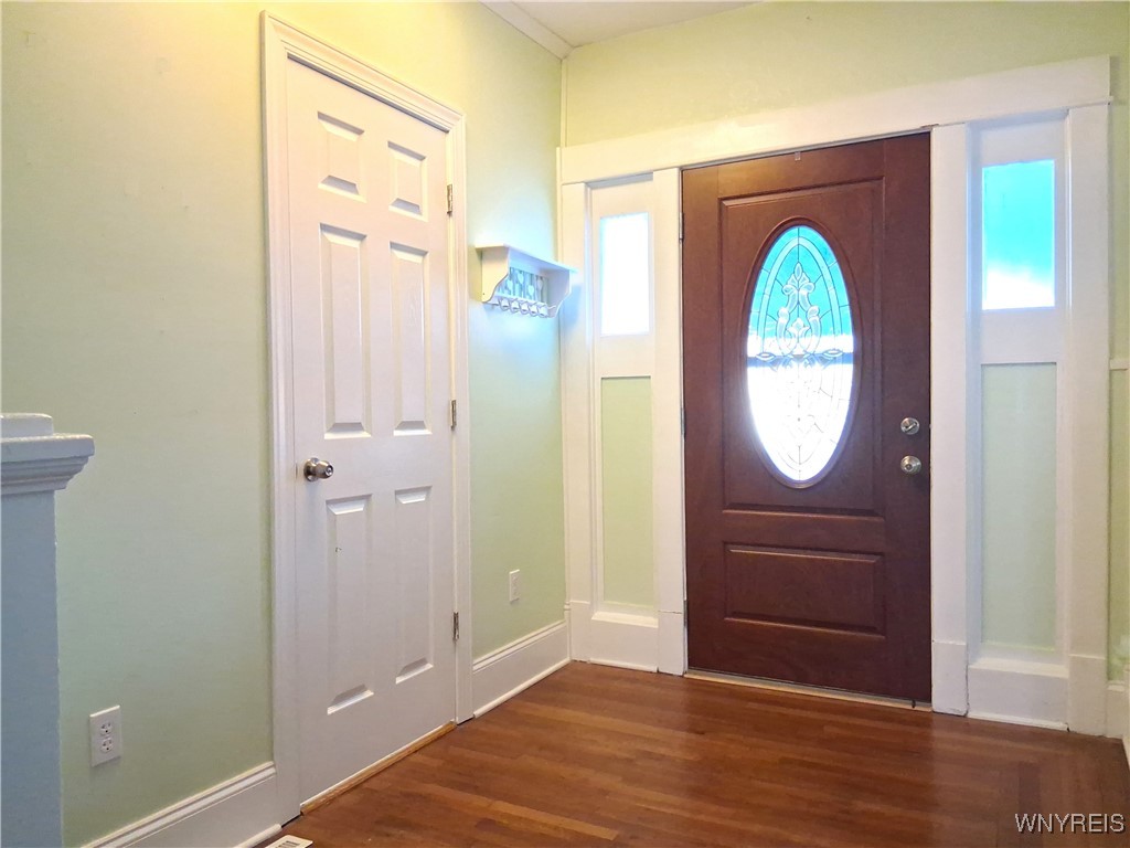 417 Abbott Road Buffalo, NY 14220 - Photo 7 of 31