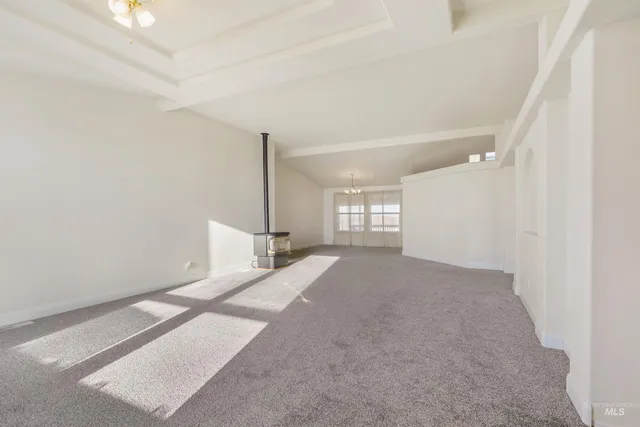 $425,000 | 70 North 750 West, Paul, ID 83347