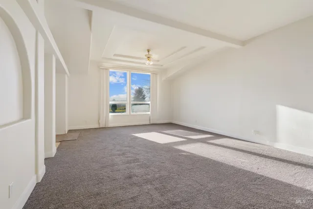 $425,000 | 70 North 750 West, Paul, ID 83347