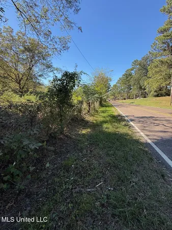 $74,999 | 457 East Northside Drive, Clinton, MS 39056