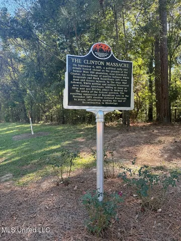 $74,999 | 457 East Northside Drive, Clinton, MS 39056