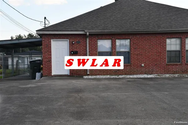 $150 | 604 Derouen Street, Lake Charles, LA 70607