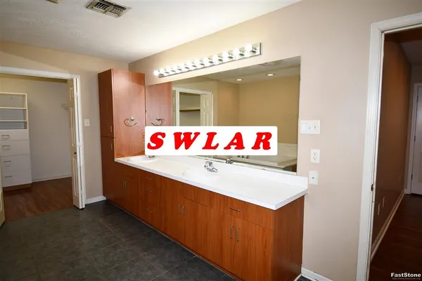 $150 | 604 Derouen Street, Lake Charles, LA 70607