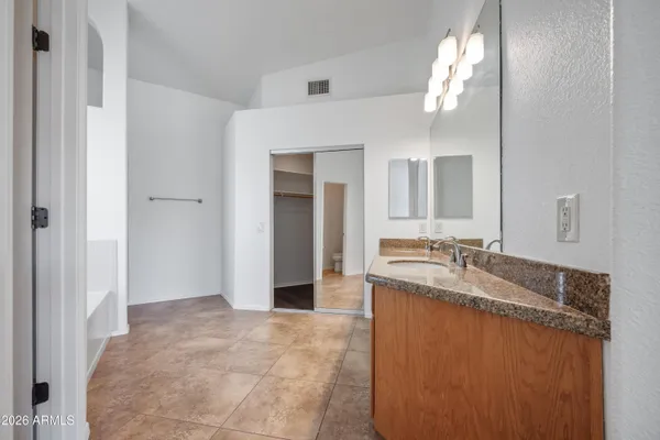 $405,000 | 2803 Solarro Drive, Sierra Vista, AZ 85635