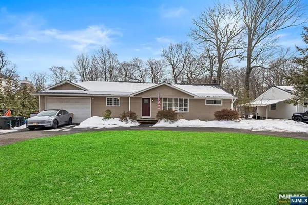 $899,000 | 777 Washington Avenue, Washington Township, NJ 07676
