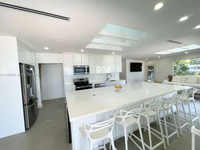 $18,000 | 96180 Overseas Highway, Unit 1, Key Largo, FL 33037