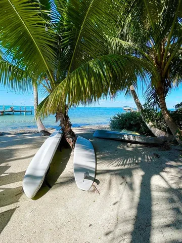 $18,000 | 96180 Overseas Highway, Unit 1, Key Largo, FL 33037