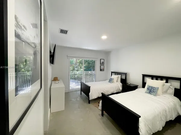 $18,000 | 96180 Overseas Highway, Unit 1, Key Largo, FL 33037