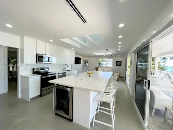 $18,000 | 96180 Overseas Highway, Unit 1, Key Largo, FL 33037