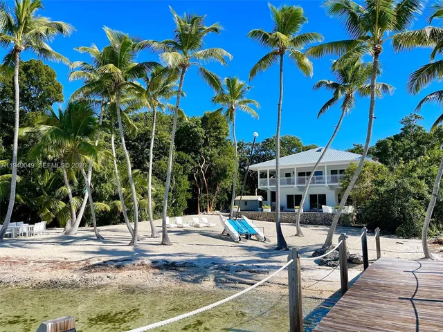 $18,000 | 96180 Overseas Highway, Unit 1, Key Largo, FL 33037
