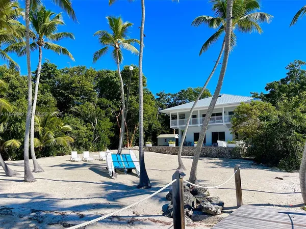 $18,000 | 96180 Overseas Highway, Unit 1, Key Largo, FL 33037