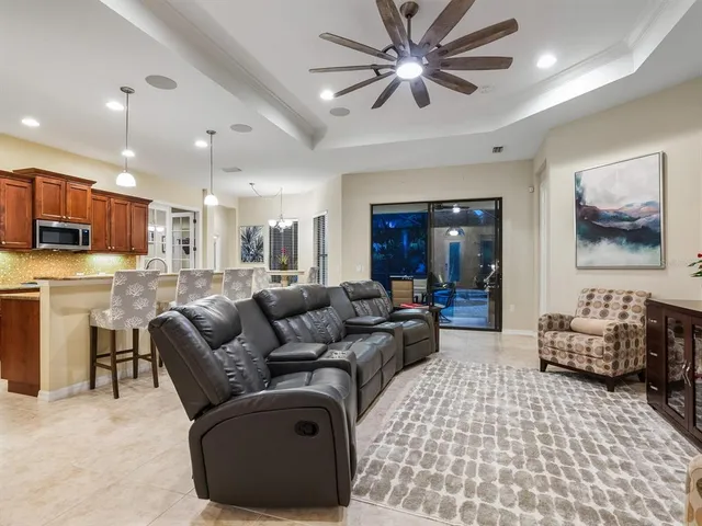 a view of a tennis court