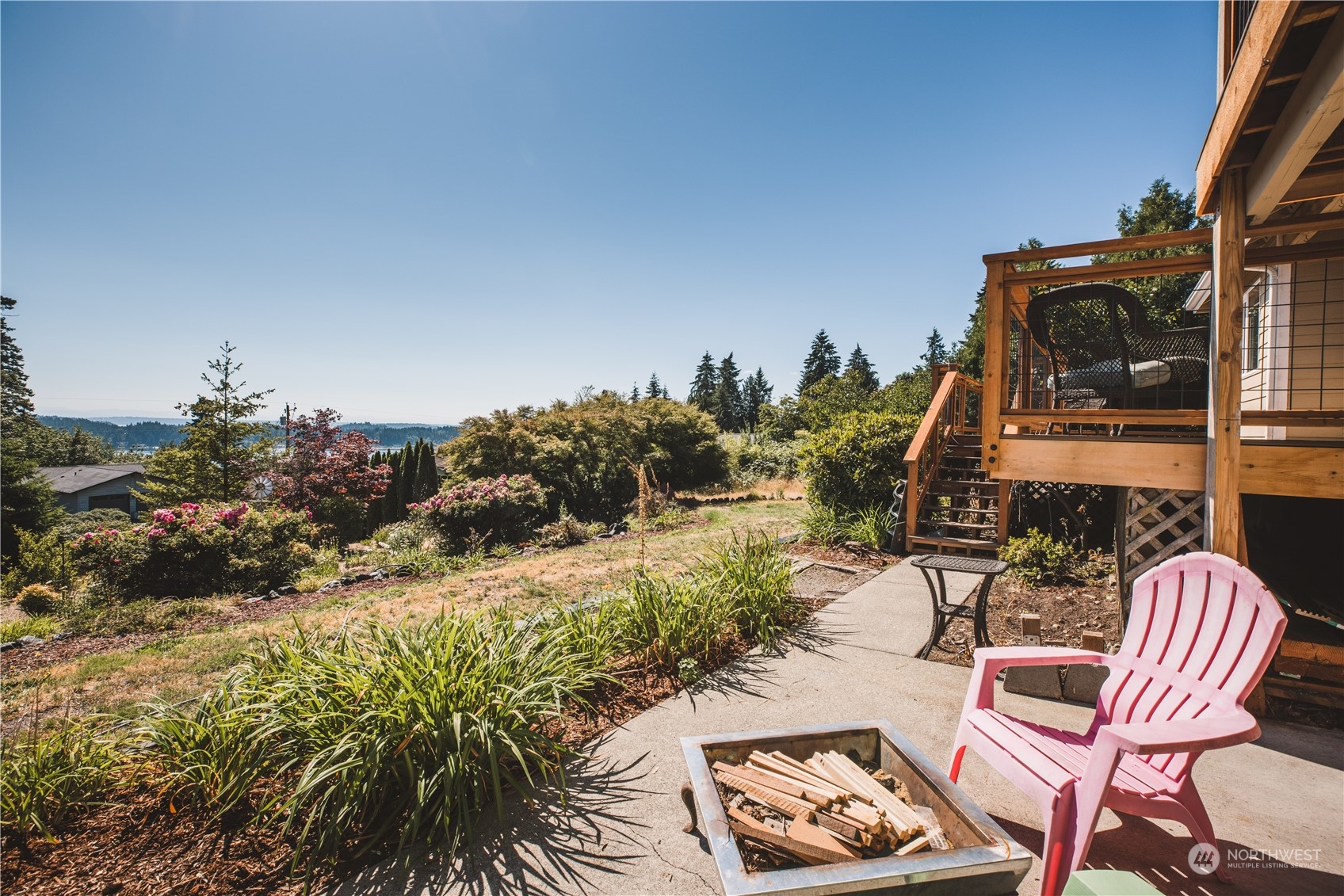 3215 Ridgeview Drive Northeast Bremerton, WA 98310 - Photo 4 of 40 Gallery Image 4