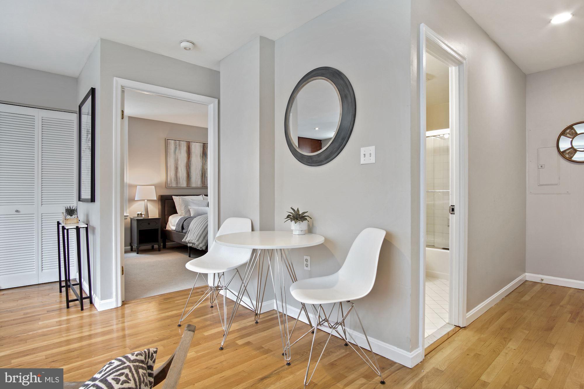 2145 California Street Northwest, Unit 201 Washington, DC 20008 - Photo 19 of 30 Dining Area, bath off hallway