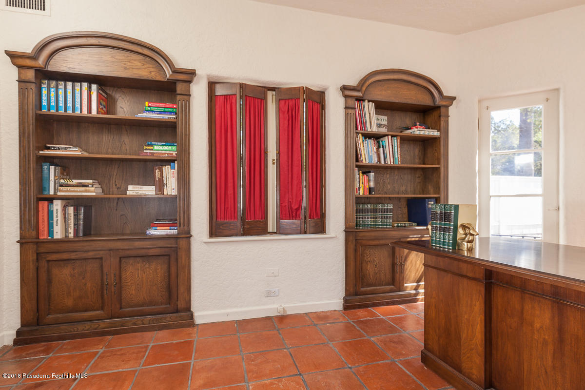 700 South Orange Grove Boulevard Pasadena, CA 91105 - Photo 21 of 50