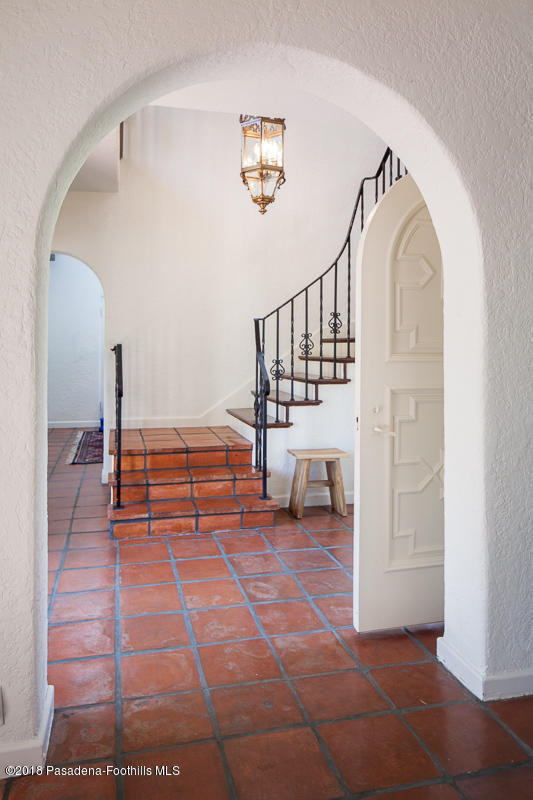 700 South Orange Grove Boulevard Pasadena, CA 91105 - Photo 4 of 50 a view of entryway with stairs and a livingroom