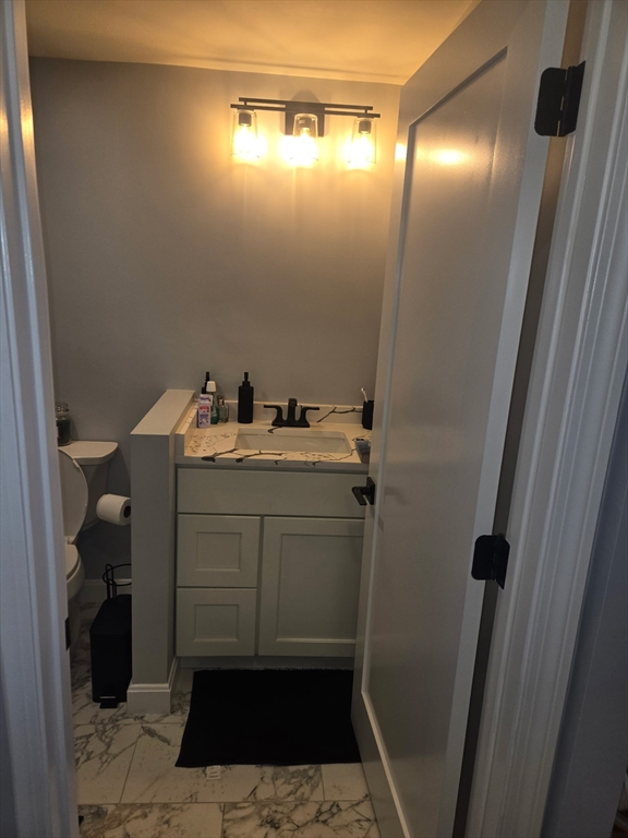 47 Massasoit Avenue, Unit B Hull, MA 02045 - Photo 4 of 12