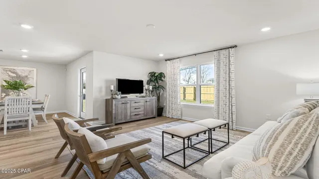 $314,900 | 8395 Pk Pl Drive, Panama City, FL 32404